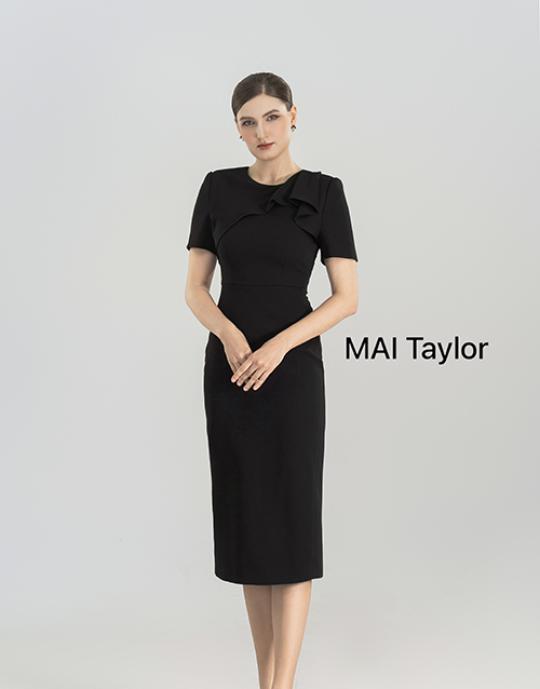 Đầm đen dáng ôm tay ngắn đính nơ ngực – MAI Taylor