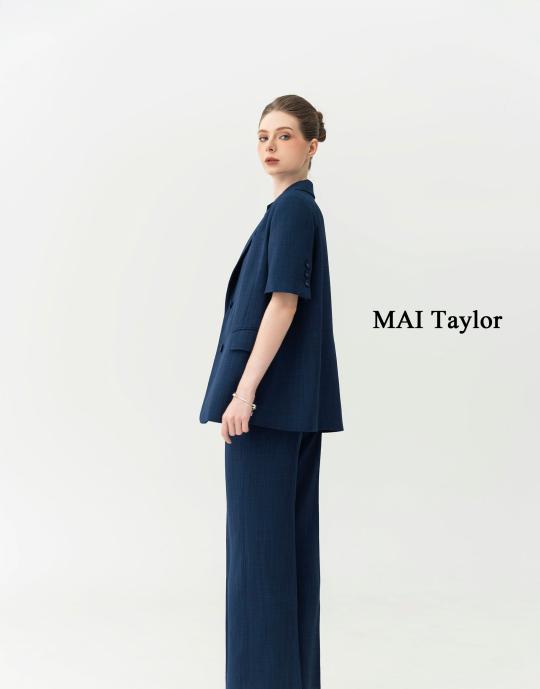 Bộ vest tay ngắn navy – Phom đứng thanh lịch | MAI TAYLOR