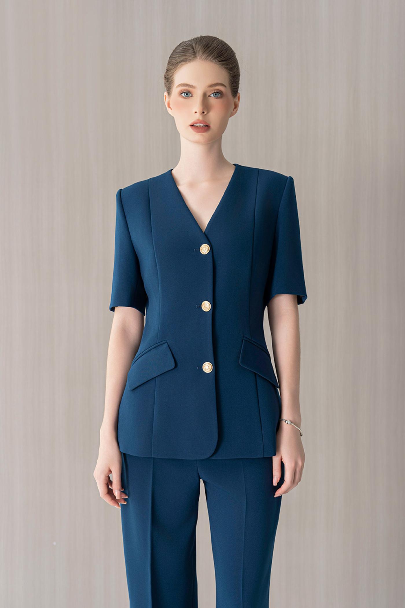 Bộ Suit Tay Ngắn Xanh Cổ Chữ V