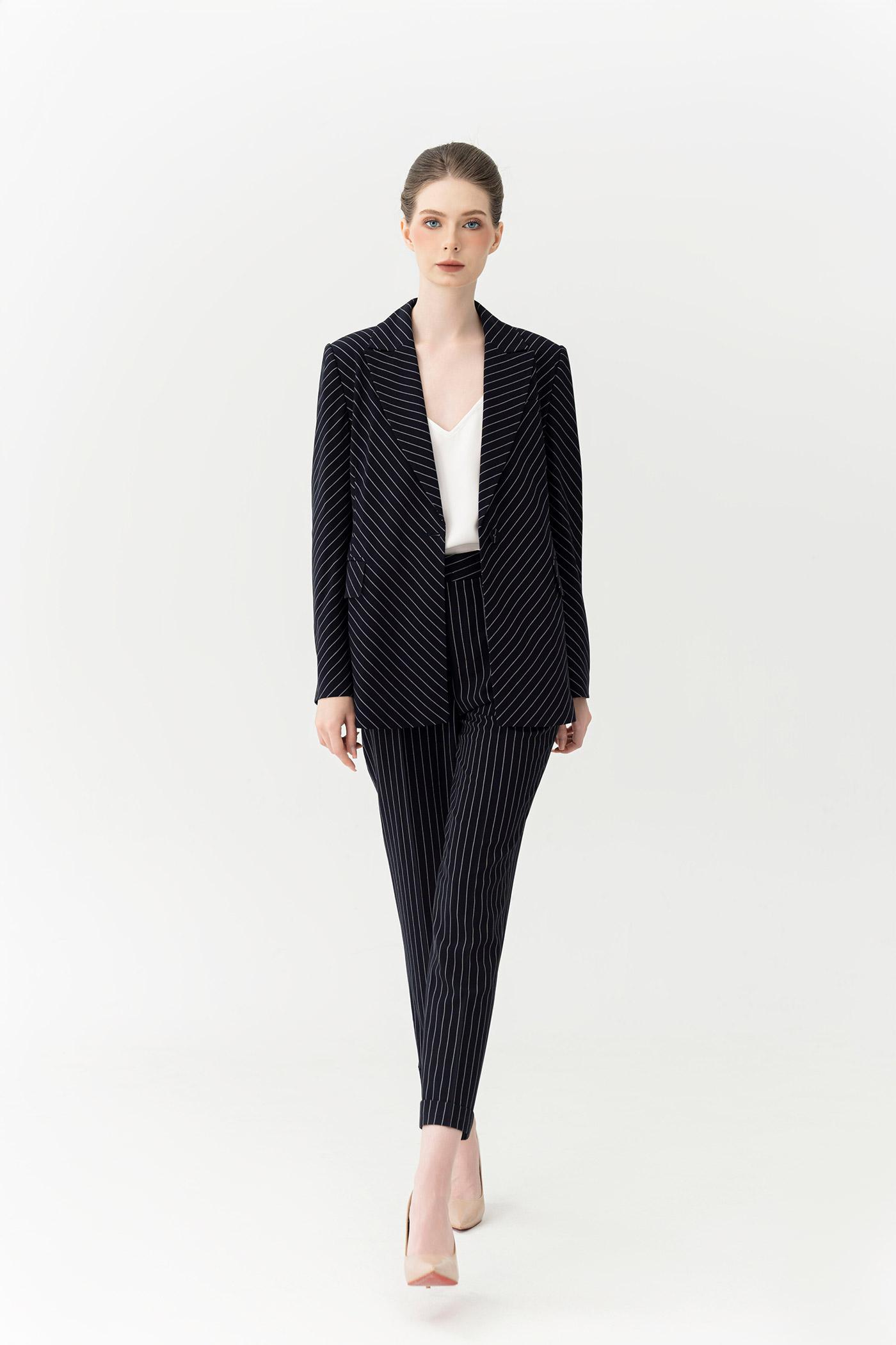 Bộ Suit Nữ Kẻ Sọc Form Chuẩn – Xanh Navy