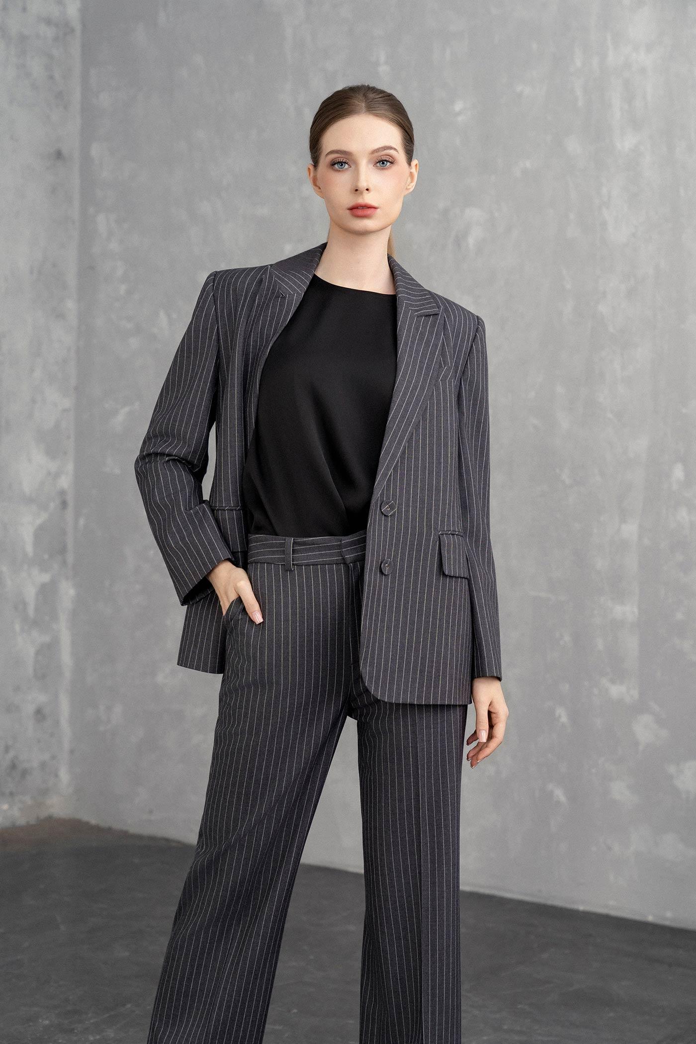 Bộ Suit Nữ Blazer Thanh Lịch & Quần Suông Kẻ Sọc – Xám Pinstripe
