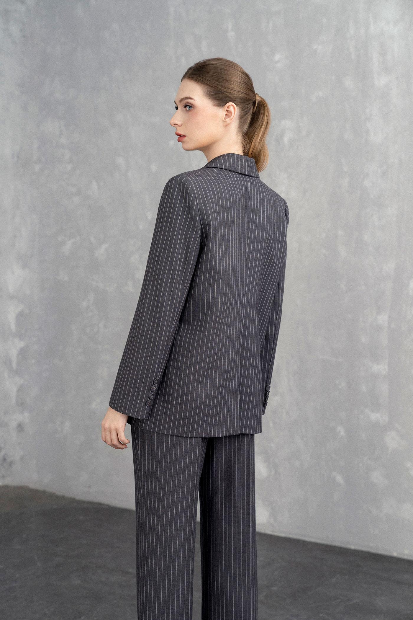 Bộ Suit Nữ Blazer Thanh Lịch & Quần Suông Kẻ Sọc – Xám Pinstripe