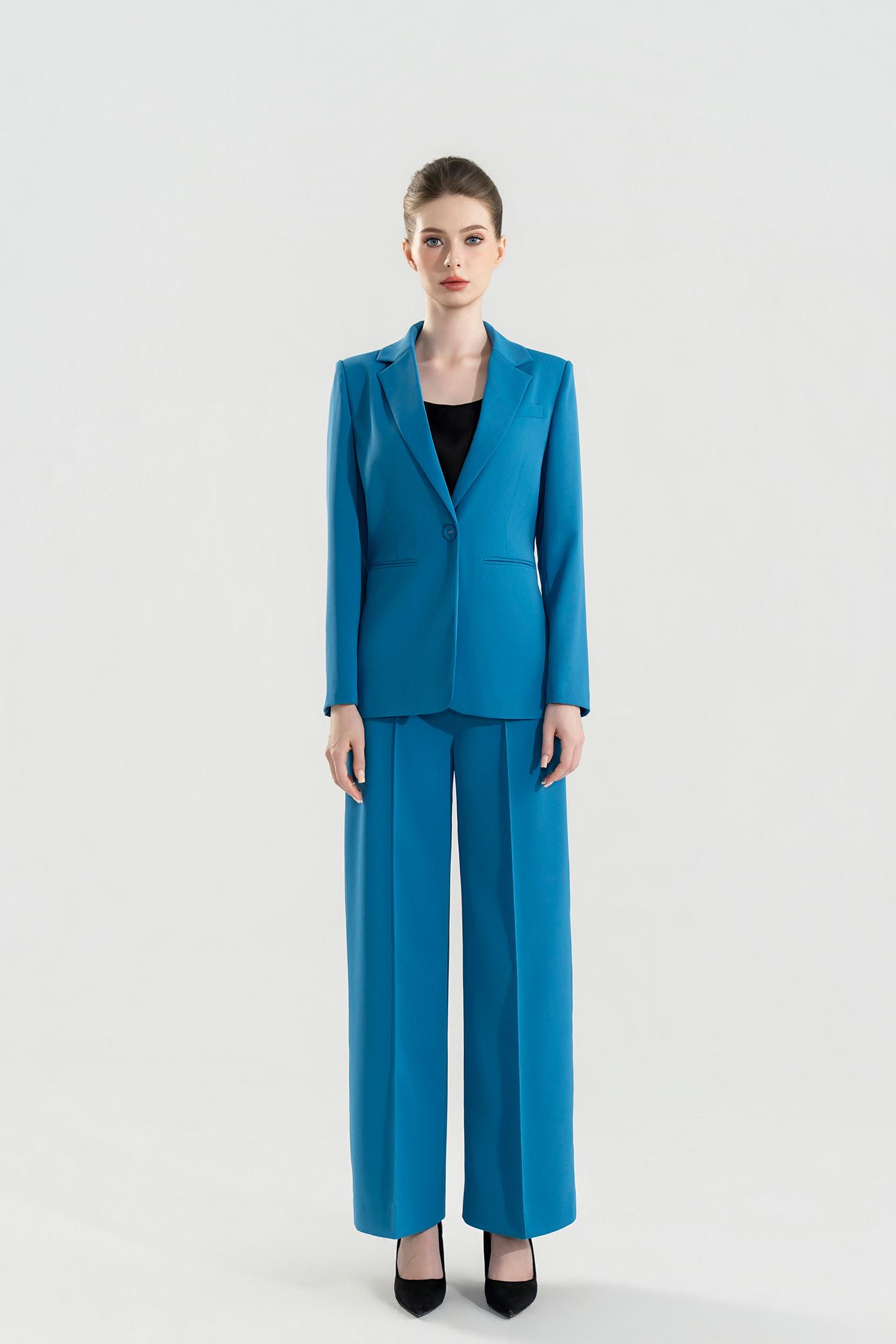 Bộ Suit Dài Tay Phom Đứng Màu Xanh Dương