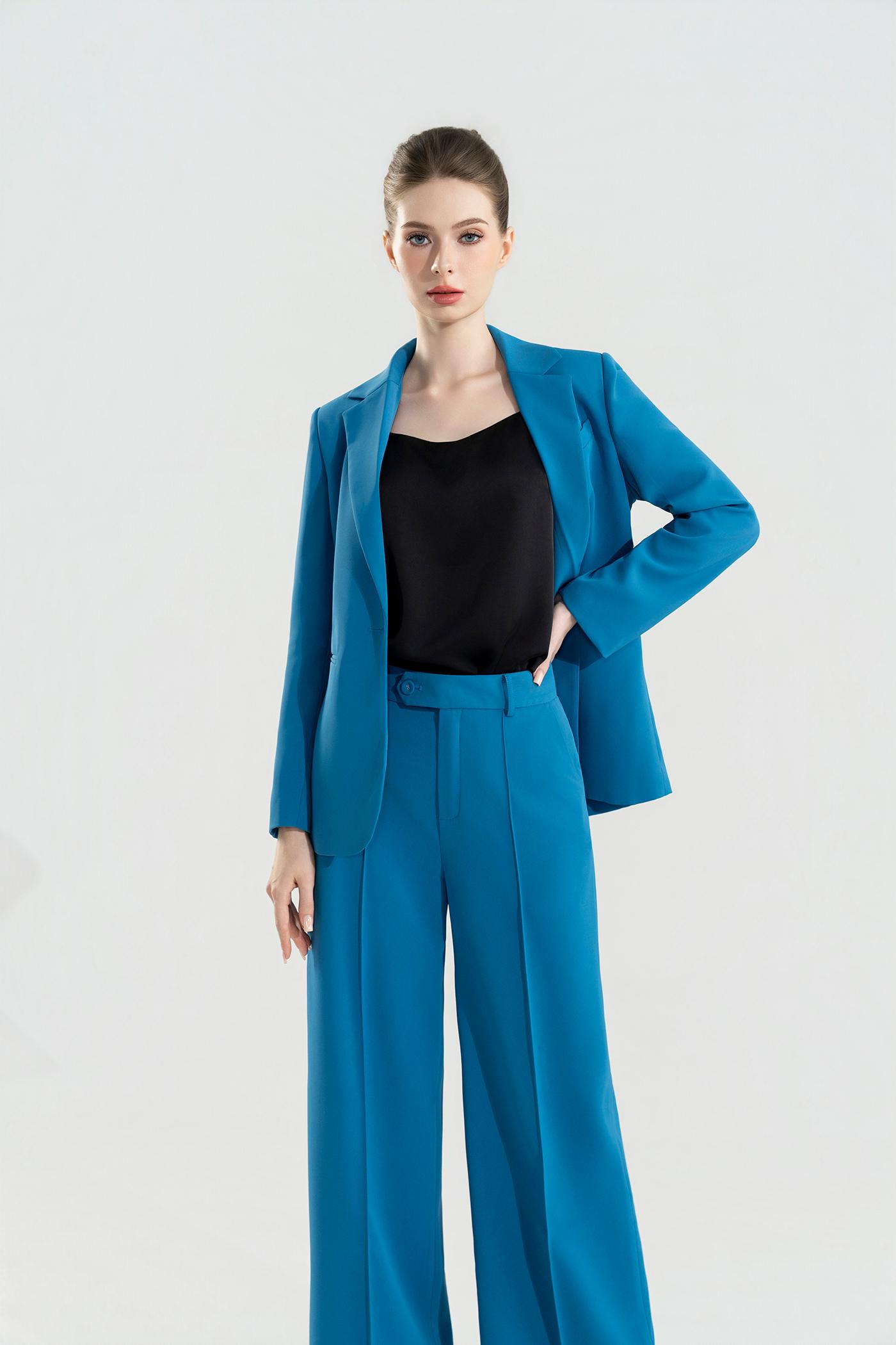 Bộ Suit Dài Tay Phom Đứng Màu Xanh Dương