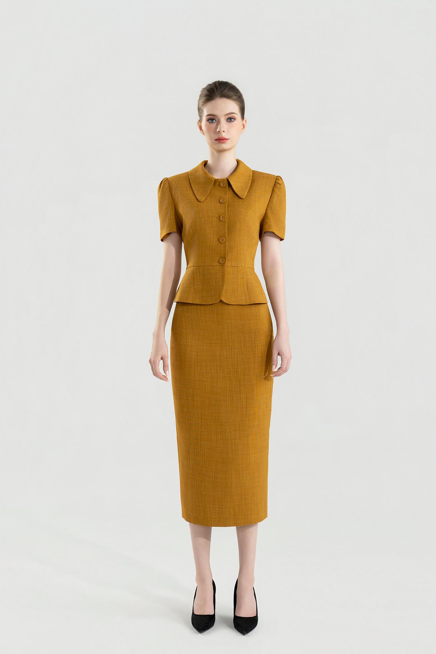 Bộ Suit Chân Váy Cổ Sen Màu Vàng Nâu