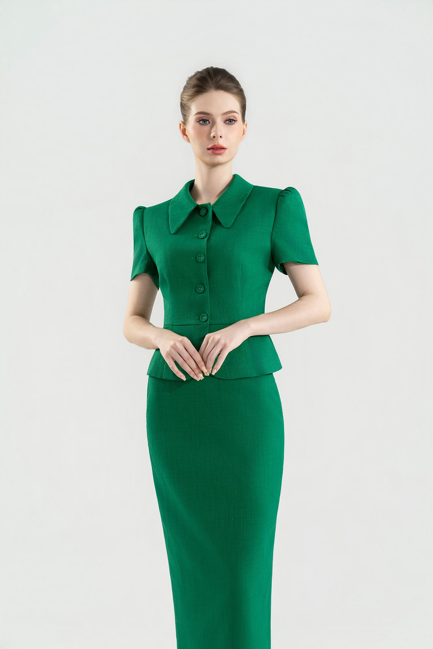 Bộ Suit Chân Váy Cổ Sen Màu Xanh Lá