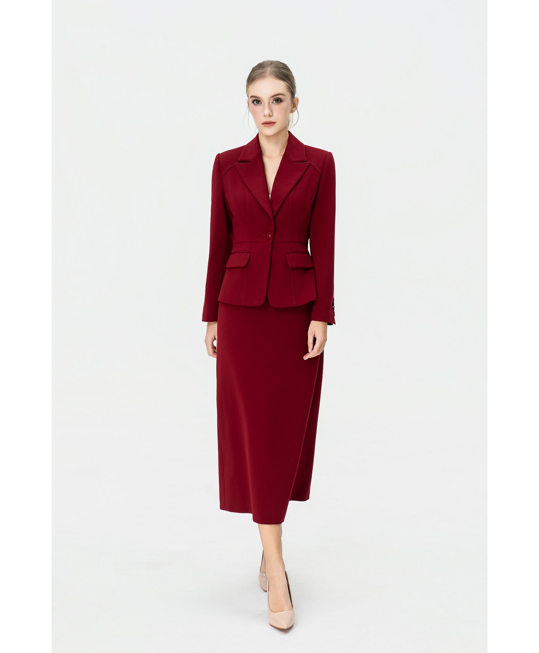Bộ Blazer Ôm Eo & Chân Váy Dài – Đỏ