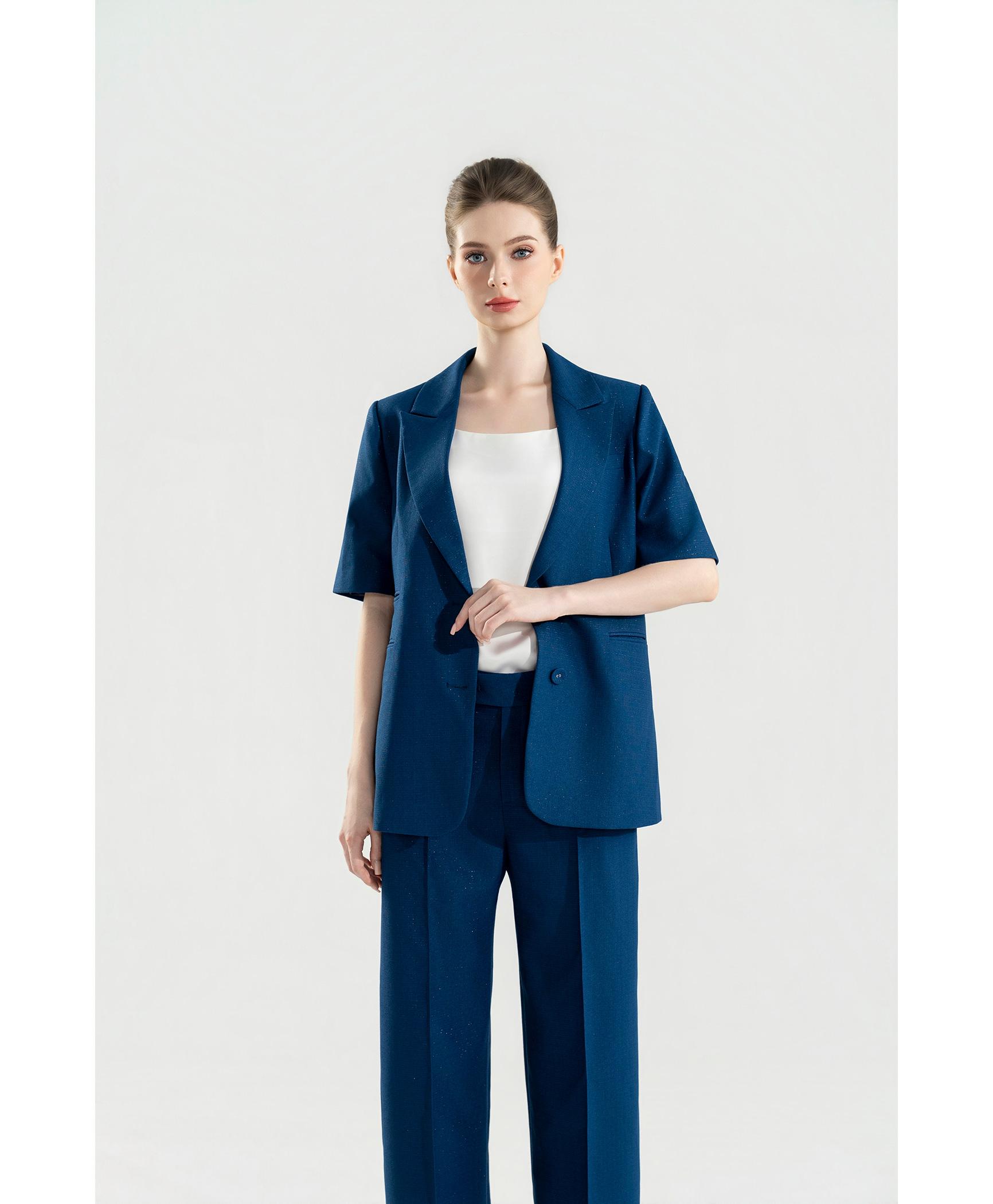 Bộ suit nữ quần ống suông xanh teal blazer tay ngắn túi kép