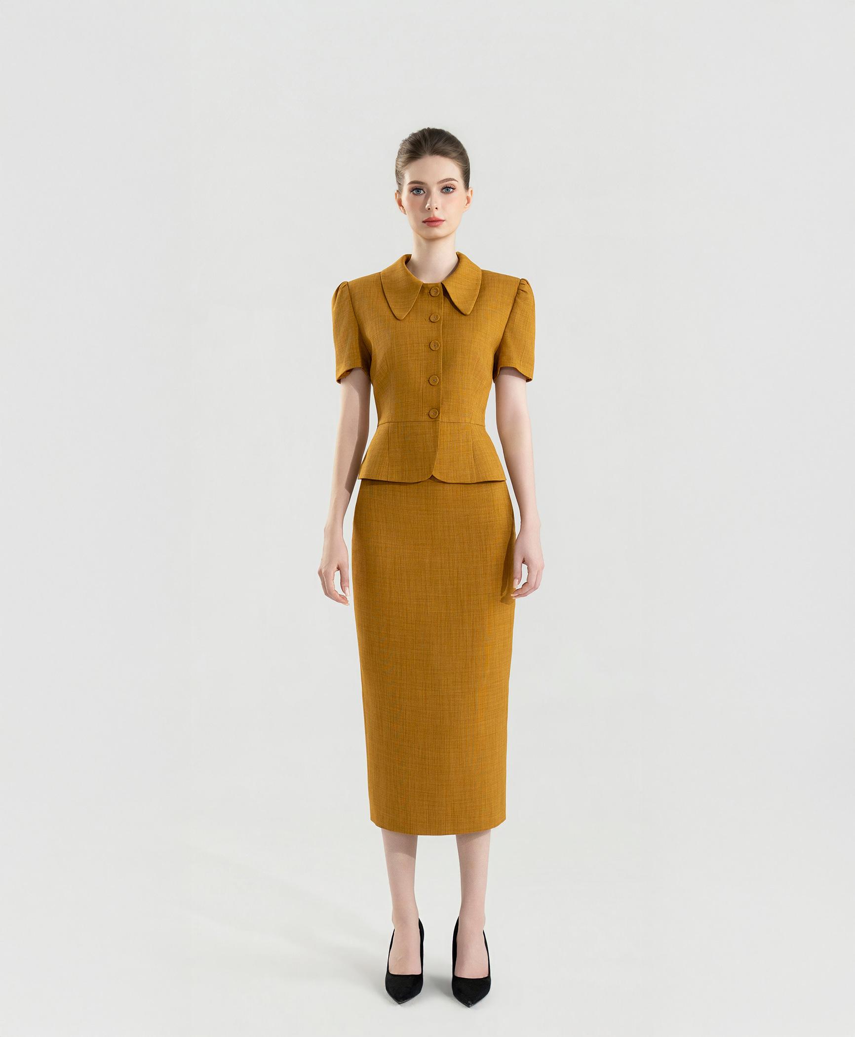 Bộ suit nữ chân váy vàng nâu cổ sen