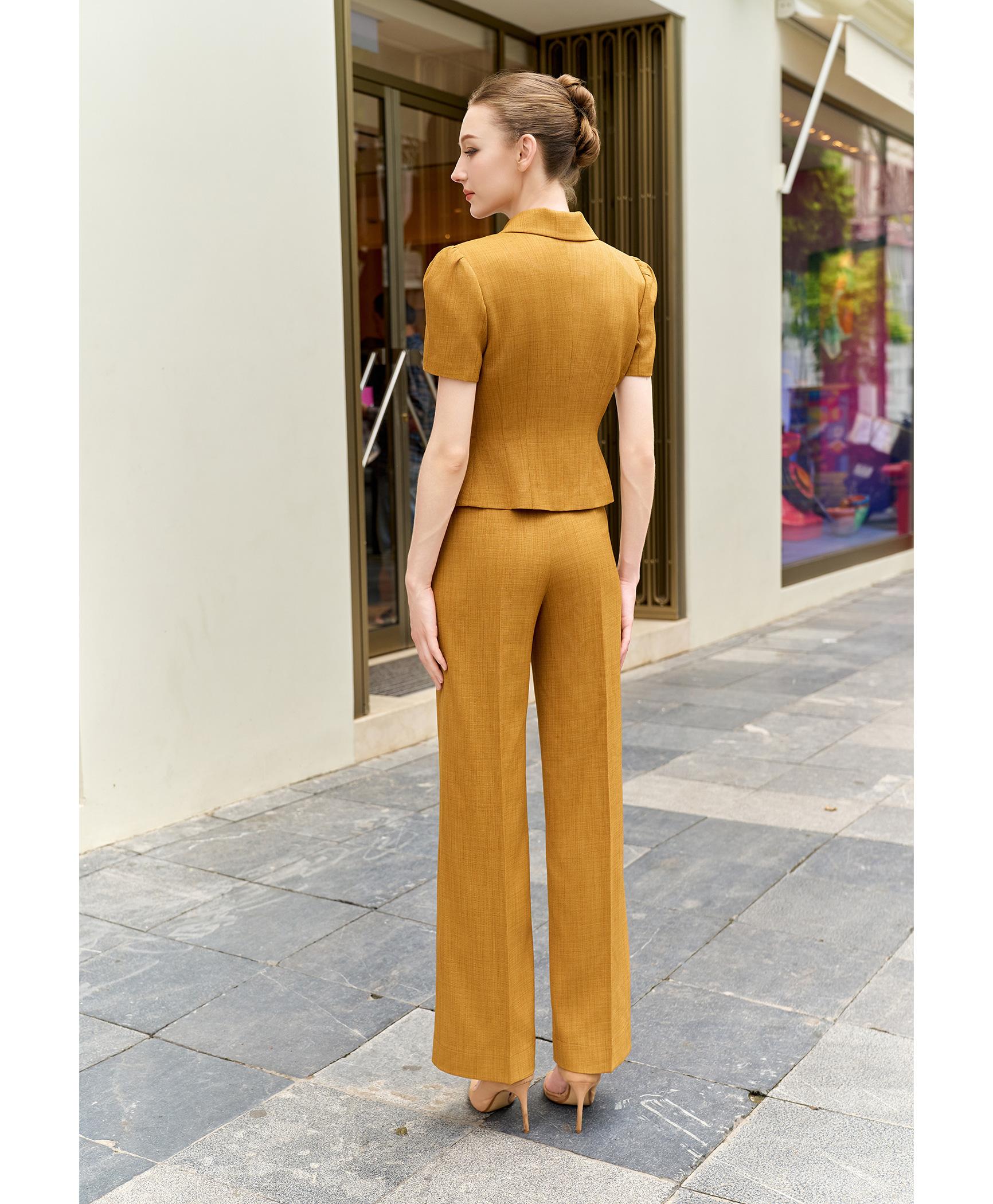 Bộ suit quần nữ cổ sen màu vàng nâu